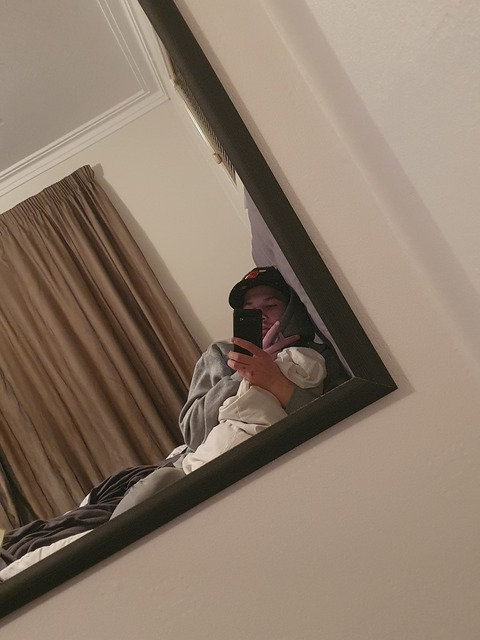 cuddl3sworths OnlyFans - Free Access to 32 Videos & 49 Photos Onlyfans Free Access