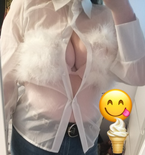 cupcake505050 OnlyFans - Free Access to 32 Videos & 78 Photos Onlyfans Free Access