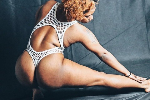 curlyness OnlyFans - Free Access to 32 Videos & 49 Photos Onlyfans Free Access