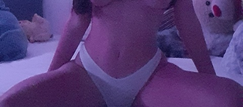 d_a_n_i OnlyFans - Free Access to 32 Videos & 49 Photos Onlyfans Free Access
