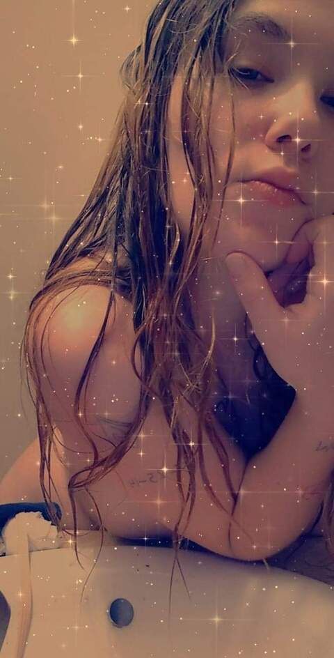daddyslilslut20 OnlyFans - Free Access to 32 Videos & 68 Photos Onlyfans Free Access
