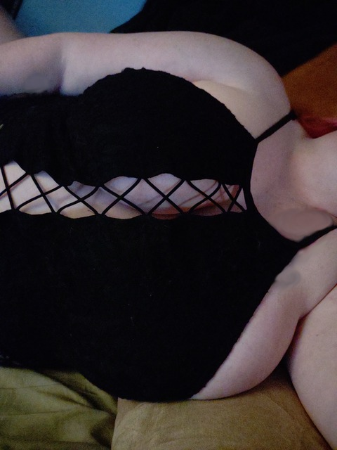 daughter_of_satan66 OnlyFans - Free Access to 32 Videos & 62 Photos Onlyfans Free Access