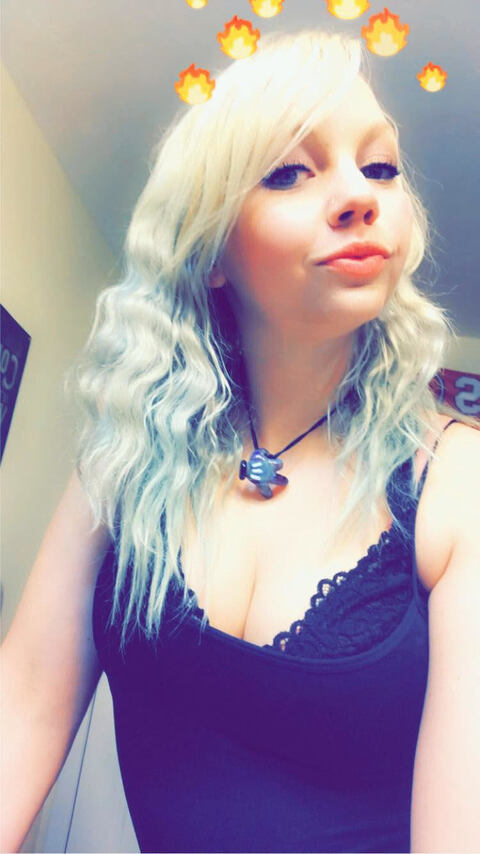 delicioussunflower OnlyFans - Free Access to 32 Videos & 104 Photos Onlyfans Free Access