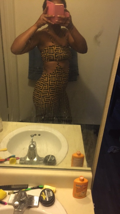 delilah23 OnlyFans - Free Access to 32 Videos & 49 Photos Onlyfans Free Access