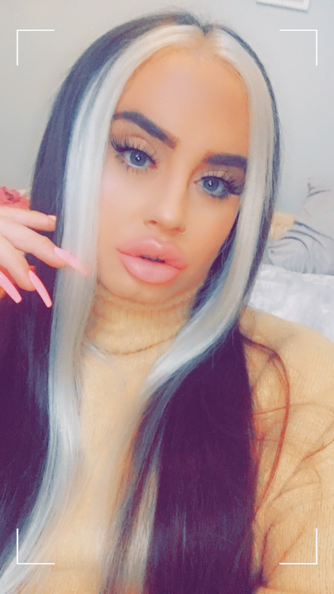 demiilouise OnlyFans - Free Access to 32 Videos & 49 Photos Onlyfans Free Access