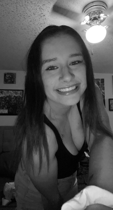 destinymae89 OnlyFans - Free Access to 32 Videos & 49 Photos Onlyfans Free Access