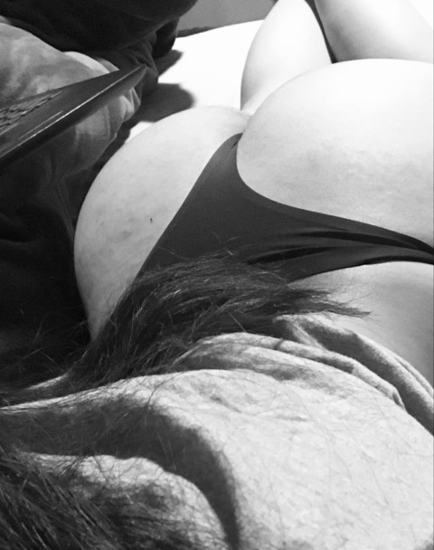 deybanly97996058 OnlyFans - Free Access to 32 Videos & 49 Photos Onlyfans Free Access