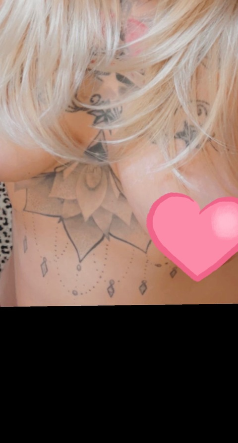 dimples83 OnlyFans - Free Access to 32 Videos & 49 Photos Onlyfans Free Access