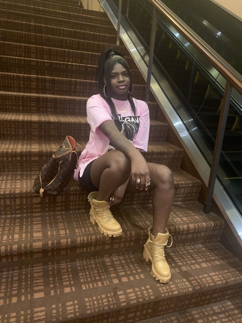 doseofneez OnlyFans - Free Access to 32 Videos & 49 Photos Onlyfans Free Access