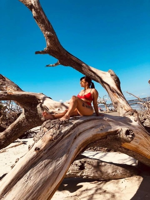 dreadorothea OnlyFans - Free Access to 32 Videos & 49 Photos Onlyfans Free Access