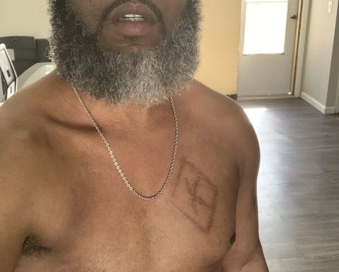 drenchmybeard OnlyFans - Free Access to 32 Videos & 49 Photos Onlyfans Free Access