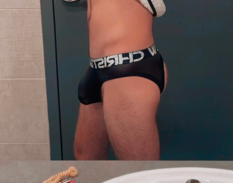 dukehart OnlyFans - Free Access to 32 Videos & 49 Photos Onlyfans Free Access