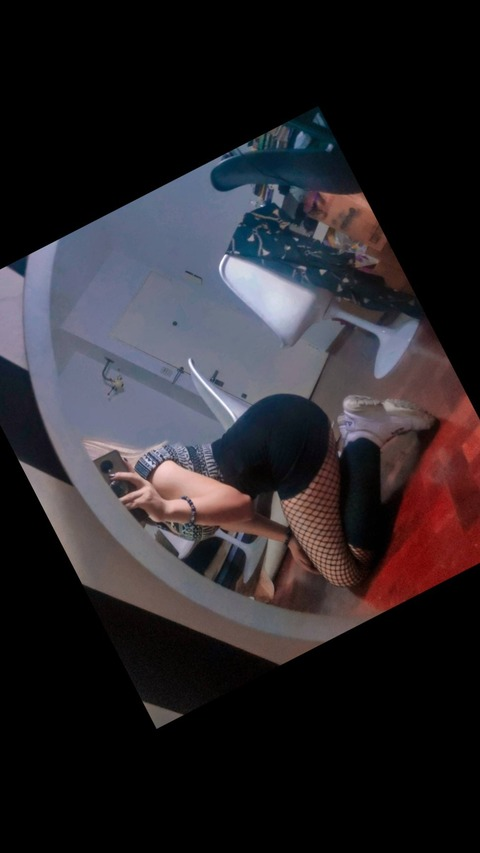 dymonfirex OnlyFans - Free Access to 32 Videos & 49 Photos Onlyfans Free Access