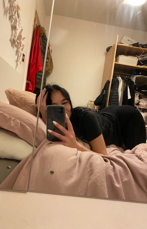 eatmycandy OnlyFans - Free Access to 50 Videos & 196 Photos Onlyfans Free Access