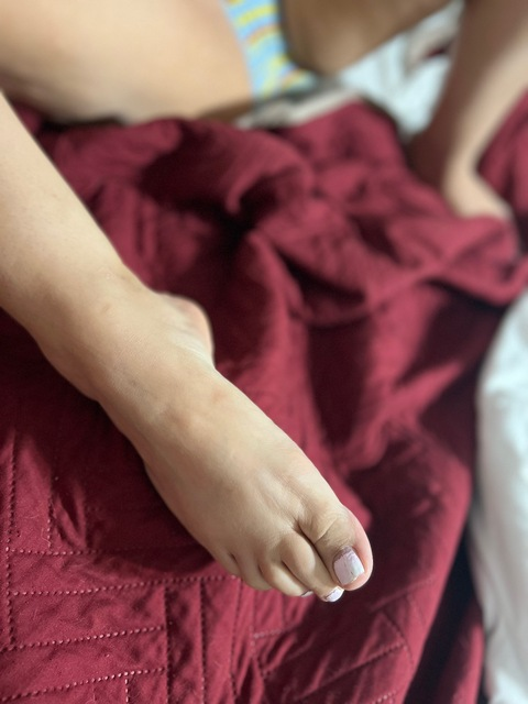 echoof OnlyFans - Free Access to 32 Videos & 49 Photos Onlyfans Free Access
