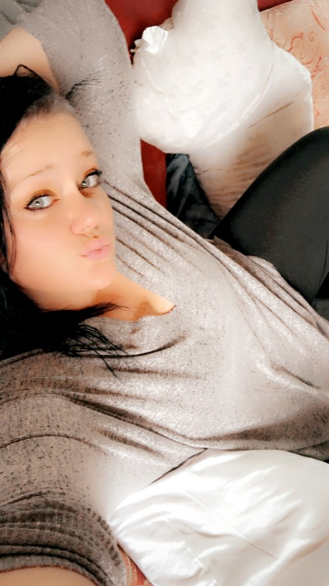 edenpaige_1989 OnlyFans - Free Access to 32 Videos & 49 Photos Onlyfans Free Access