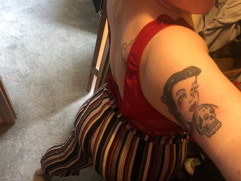 edithputhieplz OnlyFans - Free Access to 32 Videos & 75 Photos Onlyfans Free Access