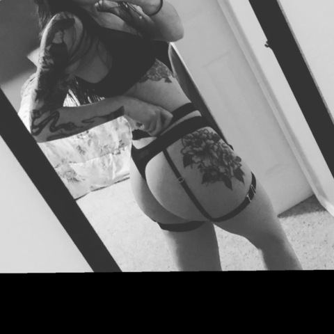 ej.bae OnlyFans - Free Access to 32 Videos & 49 Photos Onlyfans Free Access