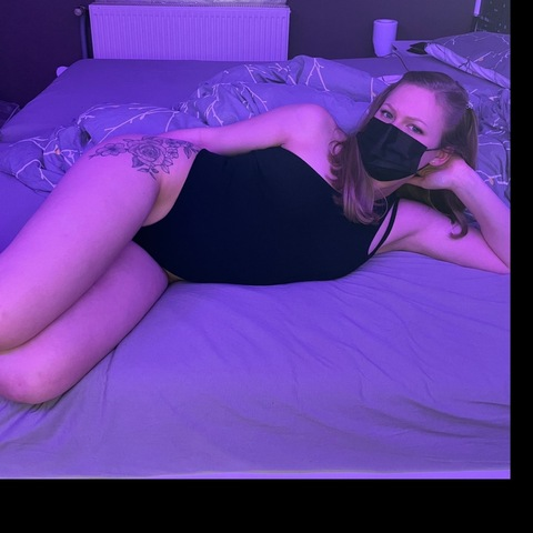 elfiescupcakeworldfree OnlyFans - Free Access to 35 Videos & 563 Photos Onlyfans Free Access