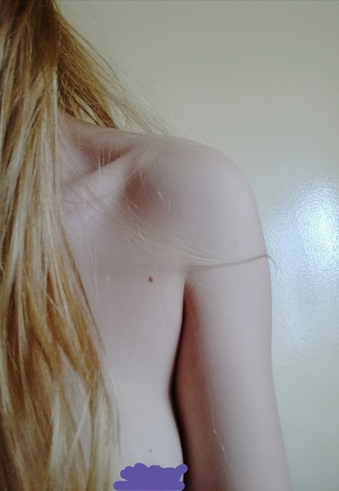 elif_12 OnlyFans - Free Access to 32 Videos & 49 Photos Onlyfans Free Access