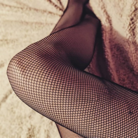 elk_louise OnlyFans - Free Access to 32 Videos & 49 Photos Onlyfans Free Access