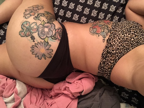 emily_anastasia OnlyFans - Free Access to 32 Videos & 49 Photos Onlyfans Free Access