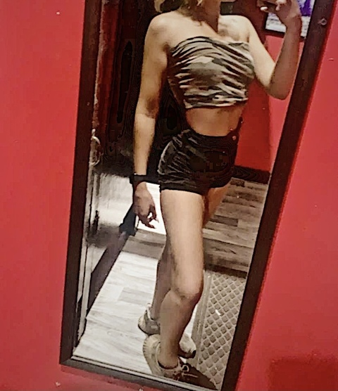 emmy_fit_323 OnlyFans - Free Access to 32 Videos & 49 Photos Onlyfans Free Access