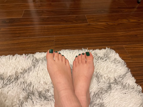 emogirl420 OnlyFans - Free Access to 32 Videos & 49 Photos Onlyfans Free Access