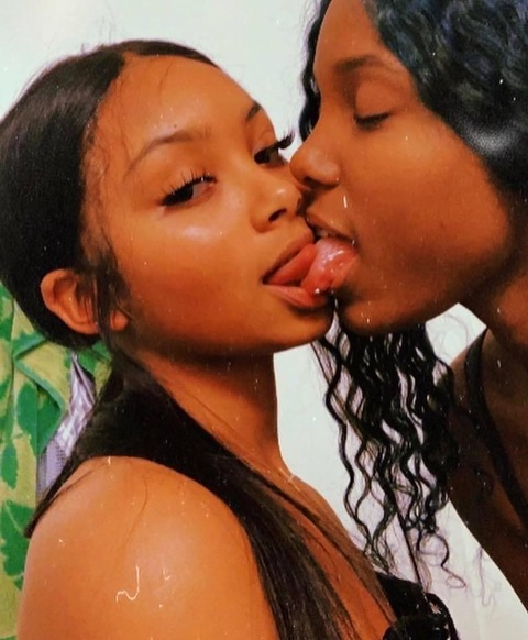 estroyalty69 OnlyFans - Free Access to 104 Videos & 364 Photos Onlyfans Free Access