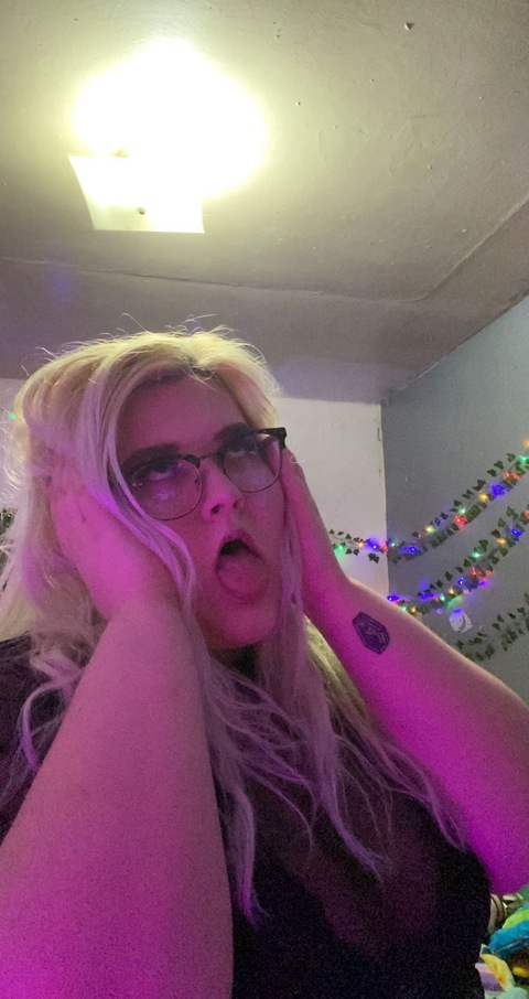 faithrollins OnlyFans - Free Access to 32 Videos & 49 Photos Onlyfans Free Access