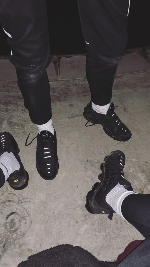 feet_boiy OnlyFans - Free Access to 32 Videos & 49 Photos Onlyfans Free Access
