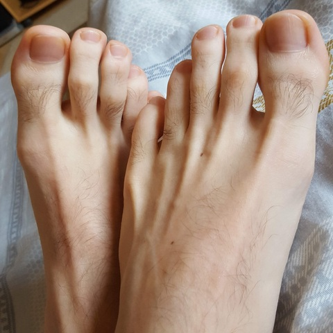 feet_max OnlyFans - Free Access to 32 Videos & 49 Photos Onlyfans Free Access