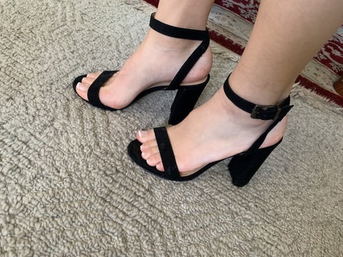 feetiekweenie OnlyFans - Free Access to 44 Videos & 238 Photos Onlyfans Free Access