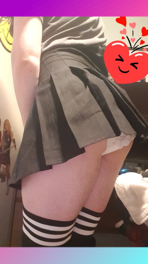 femwaffles OnlyFans - Free Access to 32 Videos & 49 Photos Onlyfans Free Access