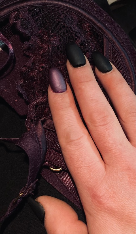 fieryassflare OnlyFans - Free Access to 32 Videos & 58 Photos Onlyfans Free Access