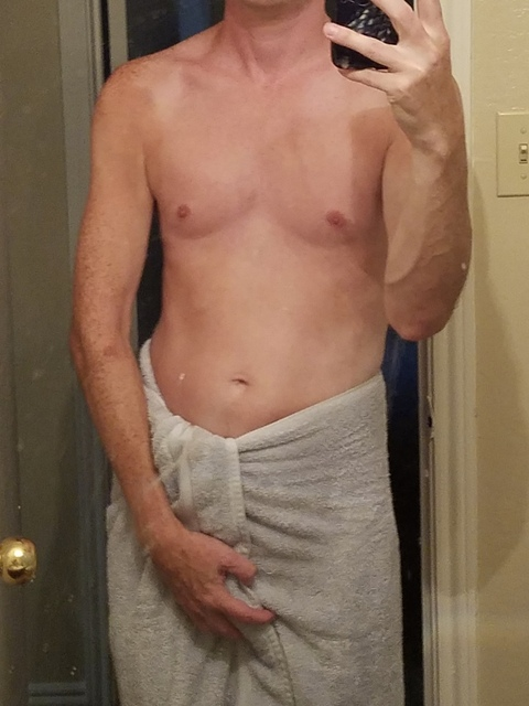 fishbulb22 OnlyFans - Free Access to 266 Videos & 401 Photos Onlyfans Free Access