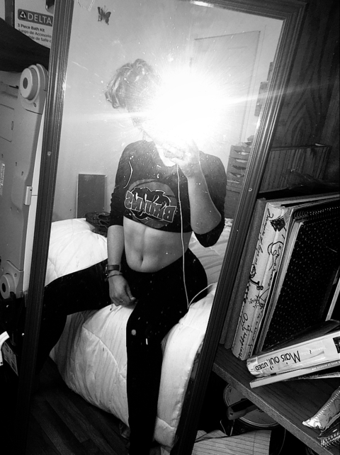 fit.shelbs OnlyFans - Free Access to 32 Videos & 49 Photos Onlyfans Free Access