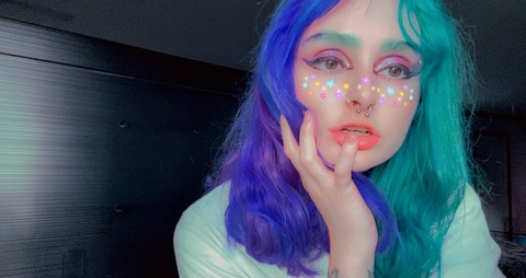 fluffycloudperson_kat OnlyFans - Free Access to 32 Videos & 260 Photos Onlyfans Free Access