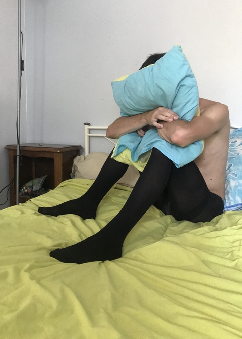 fouksy OnlyFans - Free Access to 32 Videos & 57 Photos Onlyfans Free Access