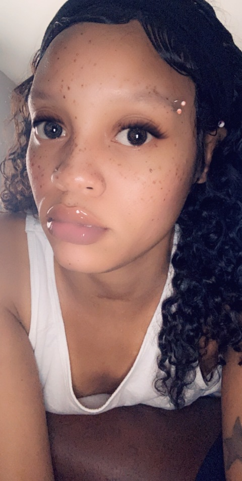 freckledbae OnlyFans - Free Access to 32 Videos & 49 Photos Onlyfans Free Access