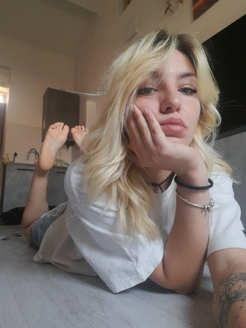 freeelaamiss23 OnlyFans - Free Access to 32 Videos & 49 Photos Onlyfans Free Access