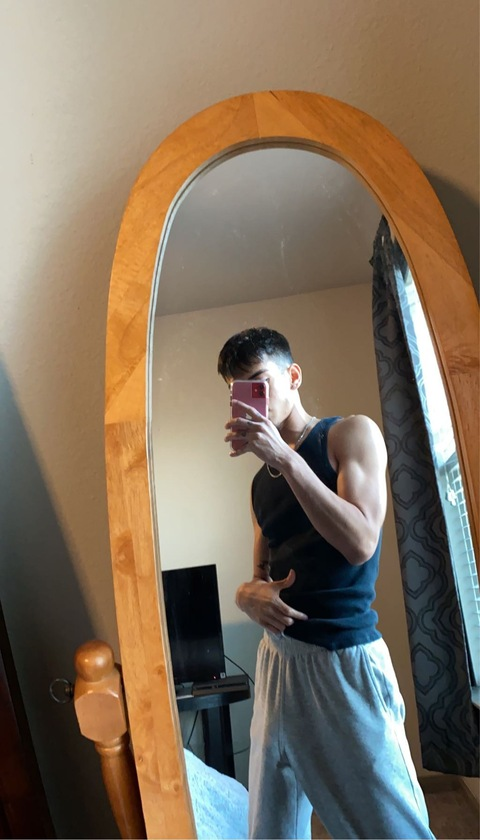fw.pariss OnlyFans - Free Access to 32 Videos & 49 Photos Onlyfans Free Access