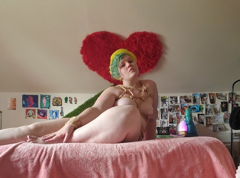 g_squiggles OnlyFans - Free Access to 32 Videos & 77 Photos Onlyfans Free Access