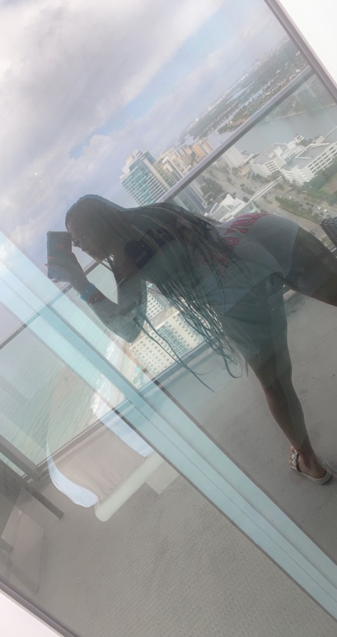 gabbina OnlyFans - Free Access to 32 Videos & 49 Photos Onlyfans Free Access