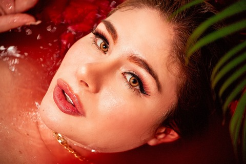 geraldinevarelam OnlyFans - Free Access to 32 Videos & 113 Photos Onlyfans Free Access