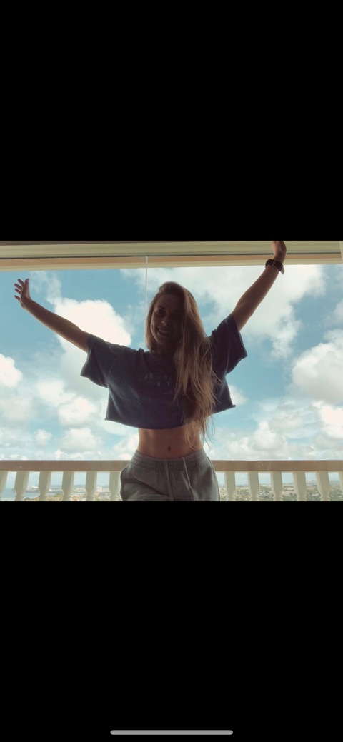 gnatalie OnlyFans - Free Access to 32 Videos & 49 Photos Onlyfans Free Access