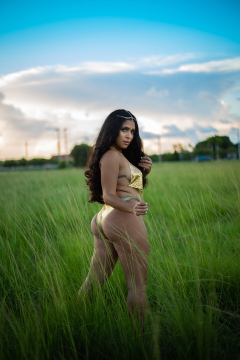 goodazzgold OnlyFans - Free Access to 32 Videos & 53 Photos Onlyfans Free Access