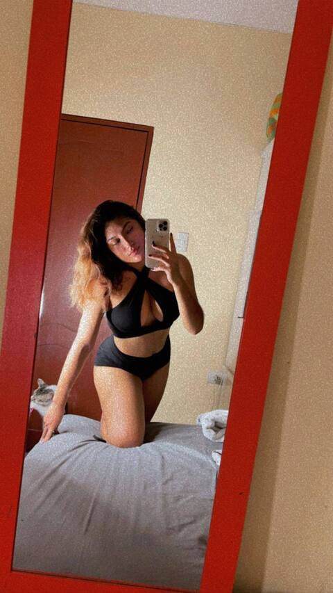 grazi_glam OnlyFans - Free Access to 32 Videos & 49 Photos Onlyfans Free Access