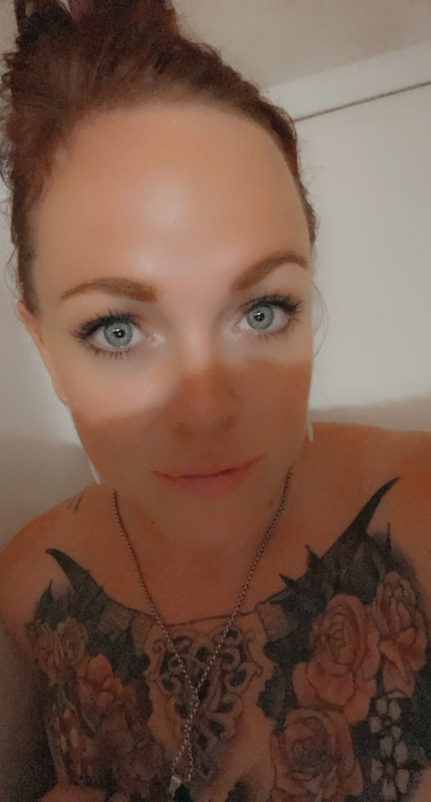 greengoddess2388 OnlyFans - Free Access to 32 Videos & 51 Photos Onlyfans Free Access