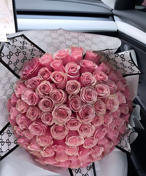 gucciiigalll OnlyFans - Free Access to 32 Videos & 49 Photos Onlyfans Free Access